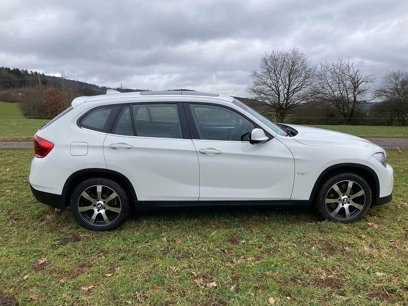 Gebraucht BMW X1 204 PS (150 kW) 2010 Weiß SUV