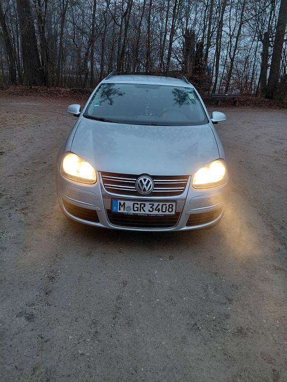 Silber Gebraucht 2009 VW Golf VI Trendline Kombi | 2.000 € (Guter Preis) - Bild 1/4