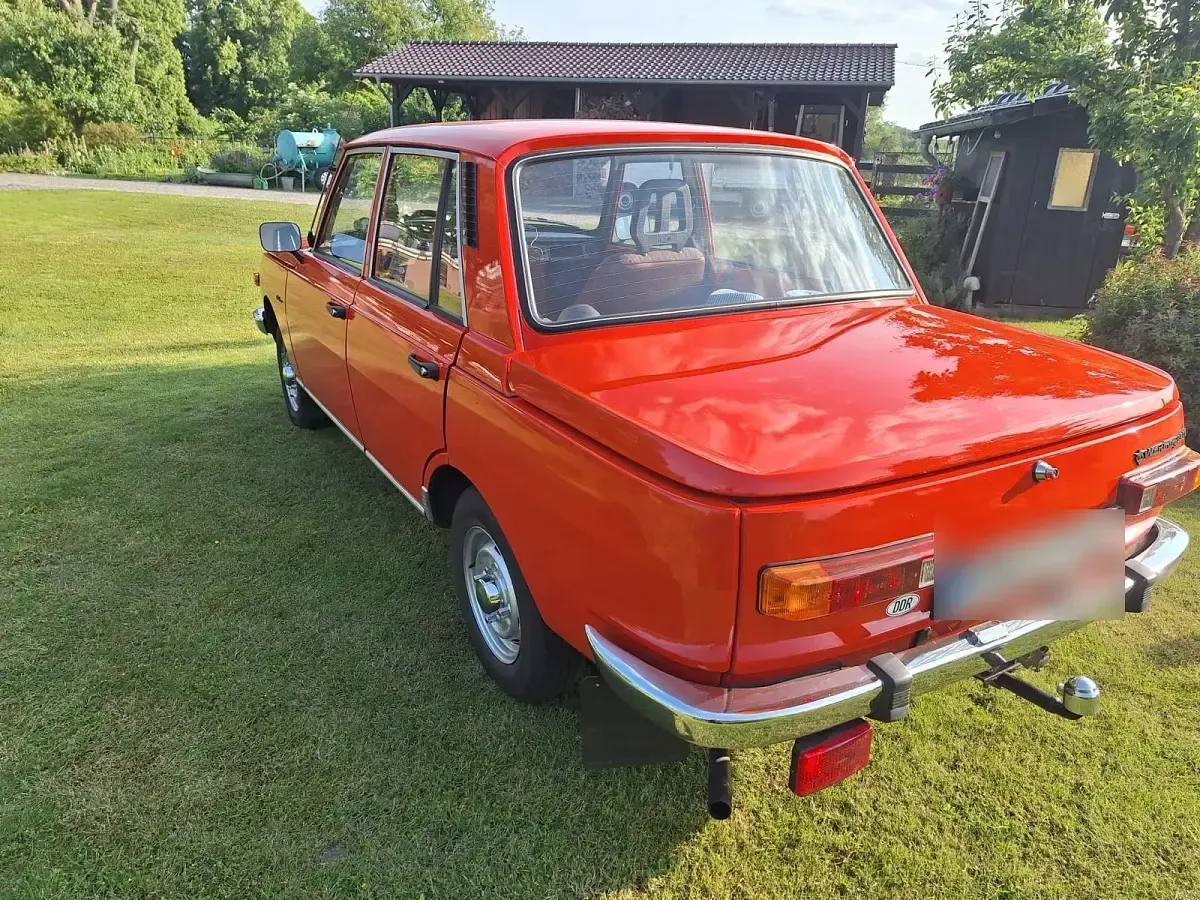 Gebraucht Wartburg 353 50 PS (36 kW) 1982 Rot Limousine
