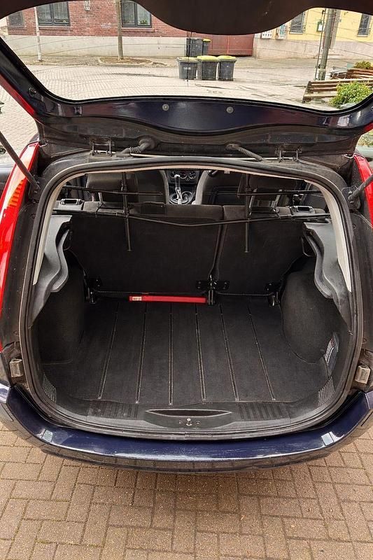 Second-hand Ford Fusion 75 CP (55 kW) 2006 Hatchback