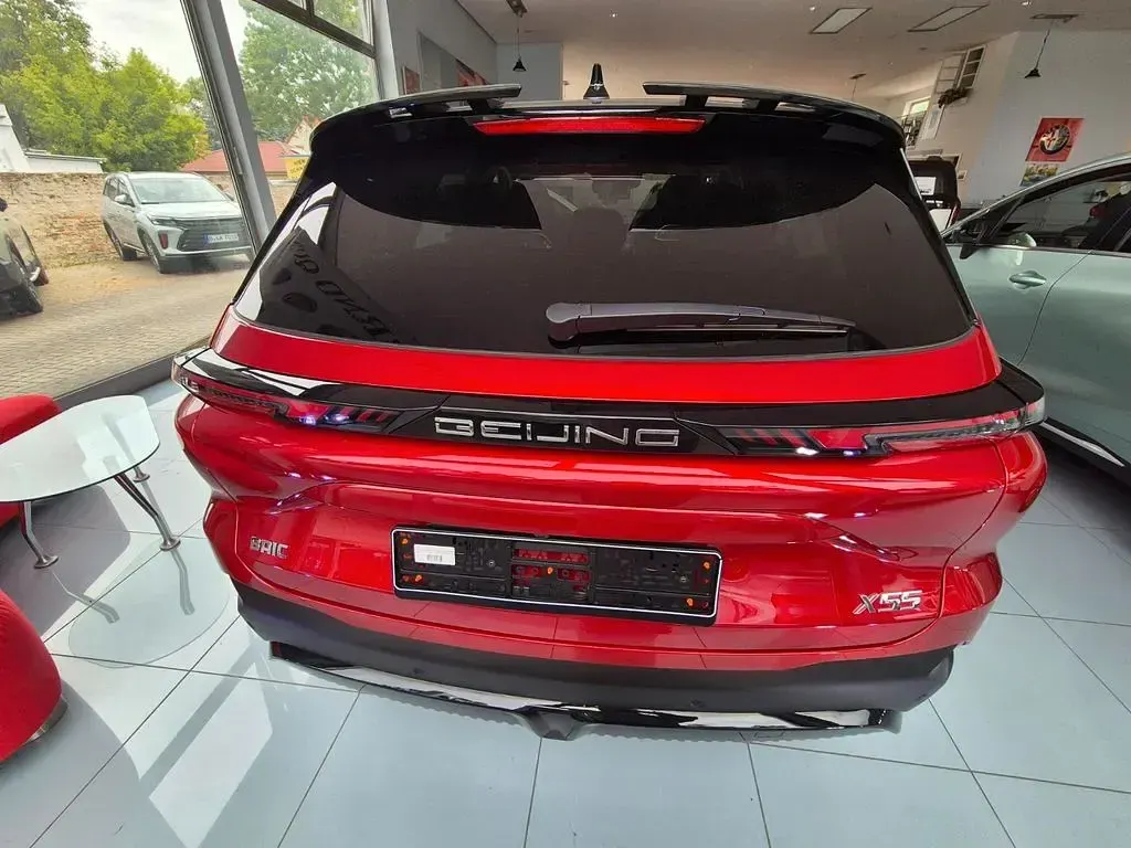 Neu Baic X55 177 PS (130 kW) 2025 Rot SUV