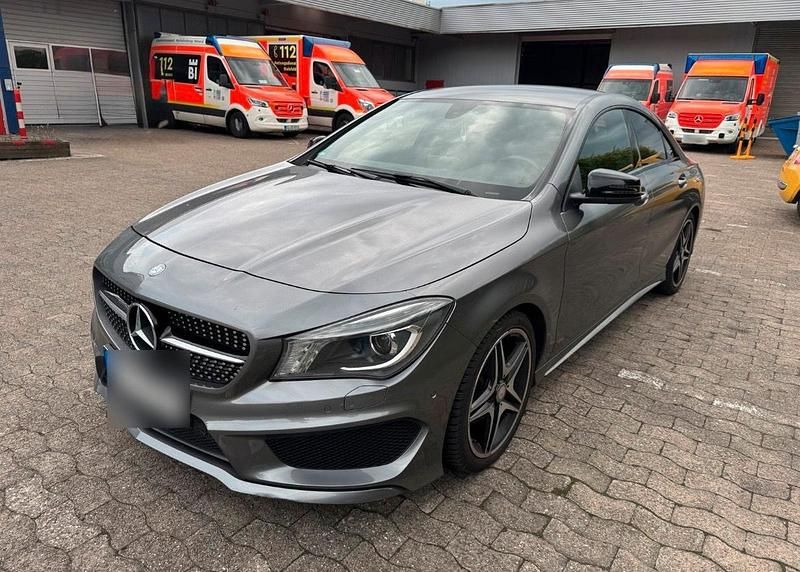 Gebraucht Mercedes CLA200 152 PS (111 kW) 2014 Grau Limousine