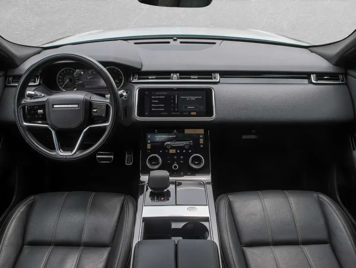 Gebraucht Land Rover Range Rover Velar SE Dynamic 204 PS (150 kW) 2022 Fuji white SUV