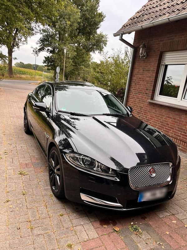 Gebraucht Jaguar XF 275 PS (202 kW) 2013 Schwarz Limousine