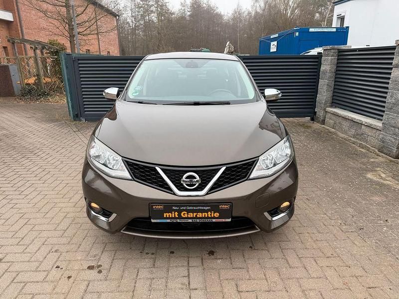 Gebraucht Nissan Pulsar Acenta 116 PS (85 kW) 2017 Braun Kleinwagen