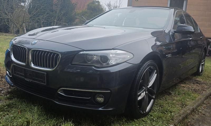 Grau Gebraucht 2014 BMW 535 Luxury Line Limousine | 14.500 € (Superpreis) - Bild 1/4