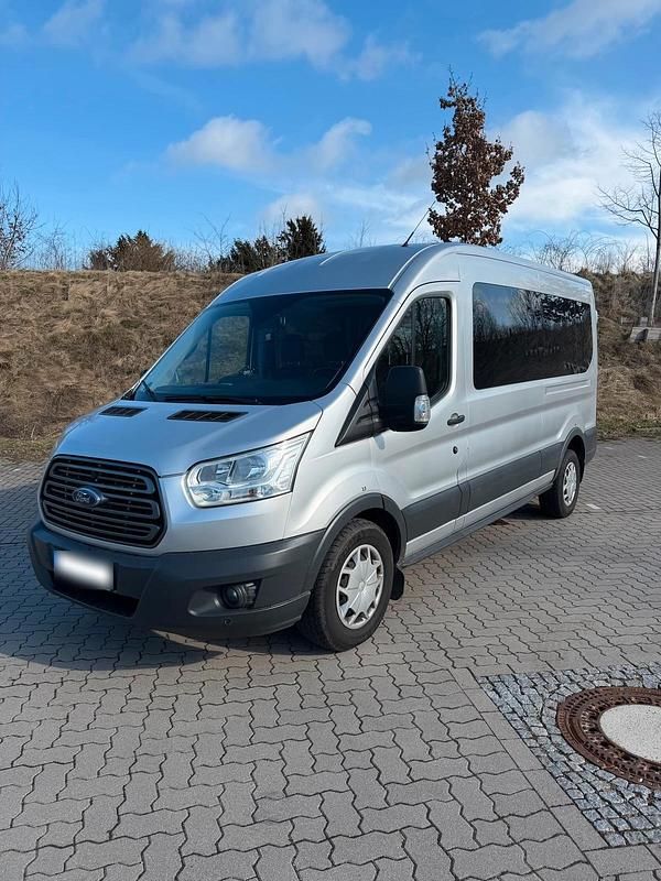 Gebraucht Ford Transit 131 PS (96 kW) 2018 Grau Van / Kleinbus