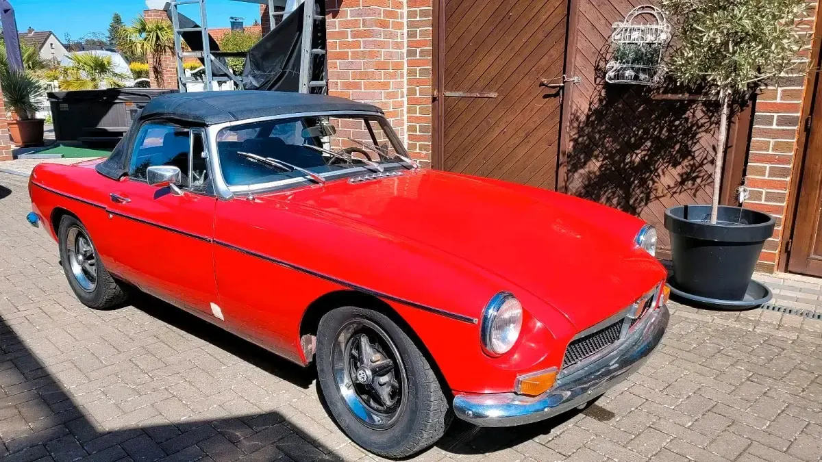 Gebraucht MG B 67 PS (49 kW) 1974 Rot Cabrio