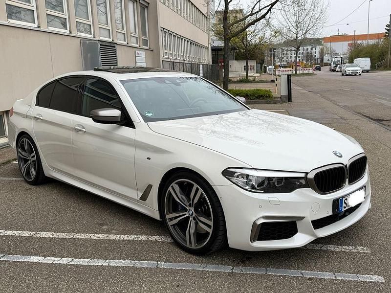 Occasion BMW M550 Performance 462 ch (339 kW) 2017 Blanc Berline