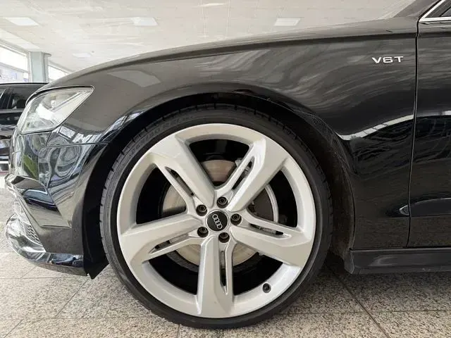Gebraucht Audi A6 S-Line 320 PS (235 kW) 2017 Schwarz, metallic Kombi