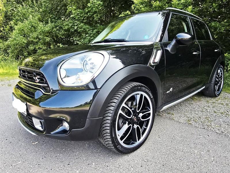 Usata Mini Cooper S 190 CV (139 kW) 2015 Nero Utilitaria