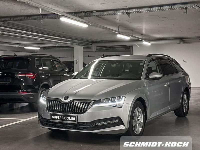 Gebraucht Skoda Superb Ambition 150 PS (110 kW) 2024 Silber Kombi