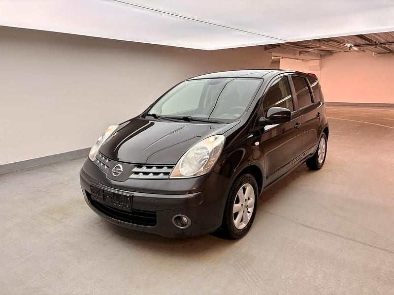 Second-hand Nissan Note 110 CP (80 kW) 2008 Negru Hatchback