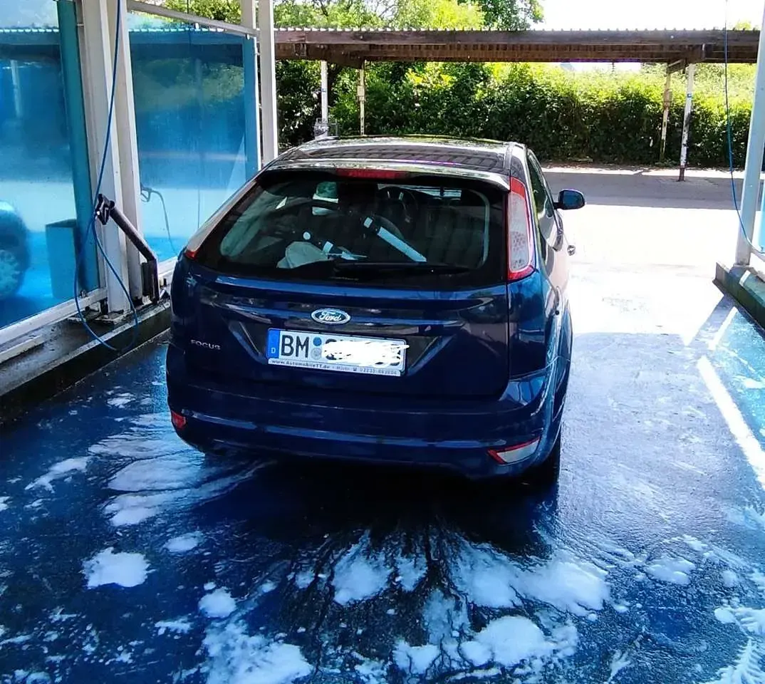 Gebraucht Ford Focus Style 101 PS (74 kW) 2008 Blau Limousine