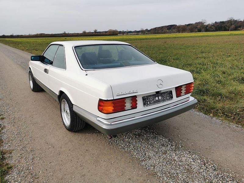 Gebraucht Mercedes 500 231 PS (169 kW) 1984 Weiß Coupé