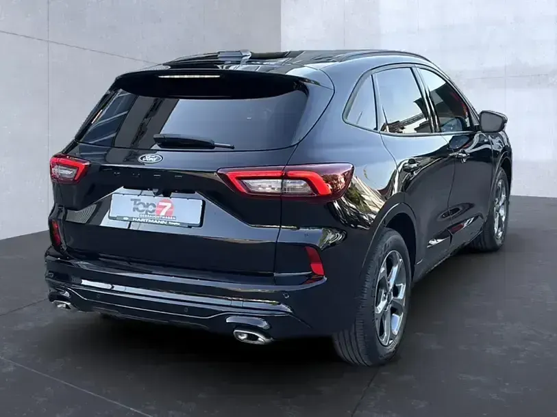 Gebraucht Ford Kuga ST-Line 186 PS (136 kW) 2025 Obsidianschwarz (metallic) SUV