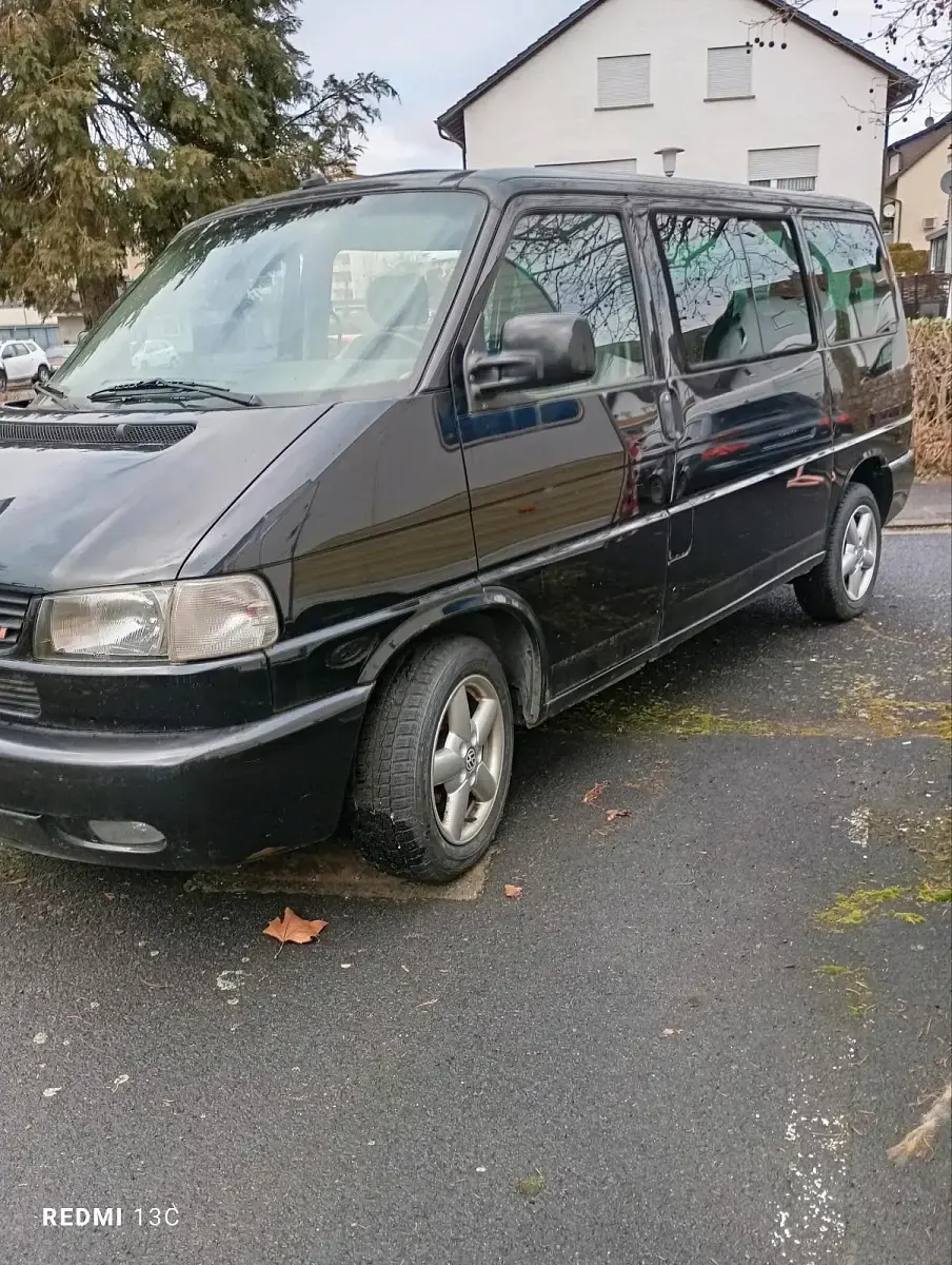 Gebraucht VW T4 151 PS (111 kW) 2000 Schwarz Van