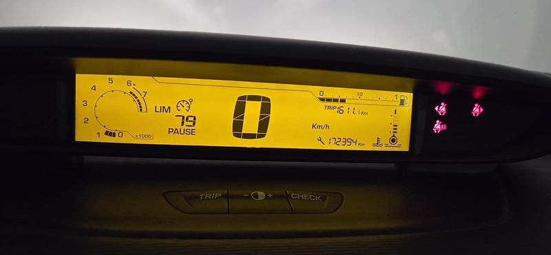 Gebraucht Citroën C4 118 PS (86 kW) 2009 Schwarz Kleinwagen