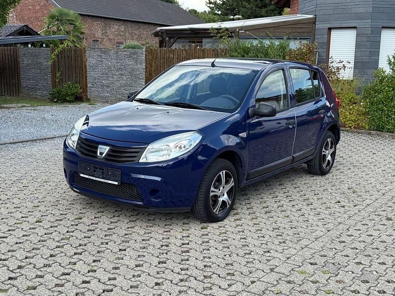 Blau Gebraucht 2009 Dacia Sandero Kleinwagen | 2.490 € (Fairer Preis) - Bild 1/4
