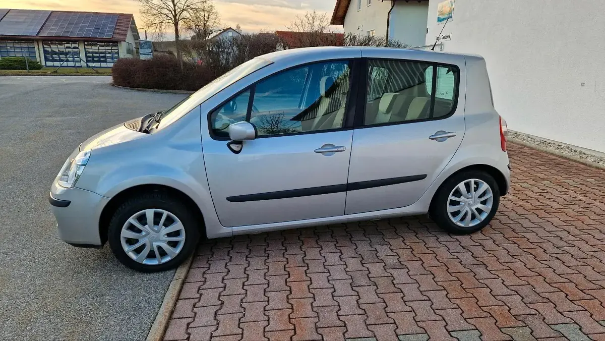Gebraucht Renault Modus 75 PS (55 kW) 2006 Van / Kleinbus