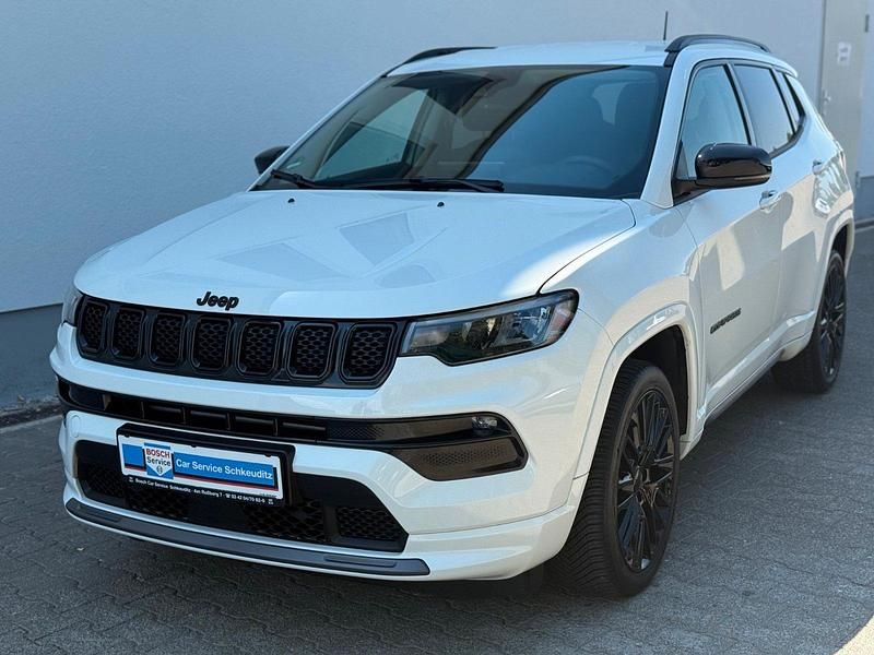 Second-hand Jeep Compass 131 CP (96 kW) 2024 Alb SUV