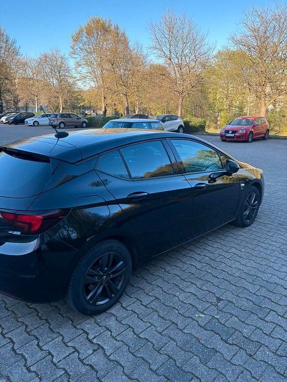 Gebraucht Opel Astra 110 PS (80 kW) 2020 Schwarz Limousine