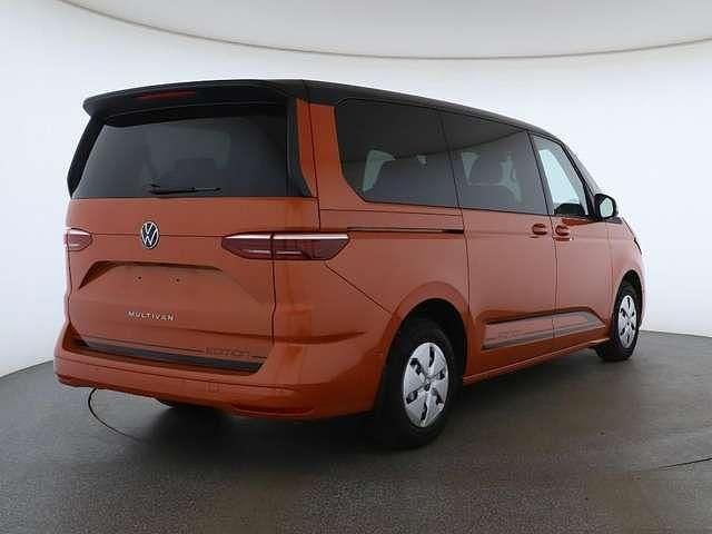 Gebraucht VW Multivan Life 150 PS (110 kW) 2025 Energetic orange metallic Van