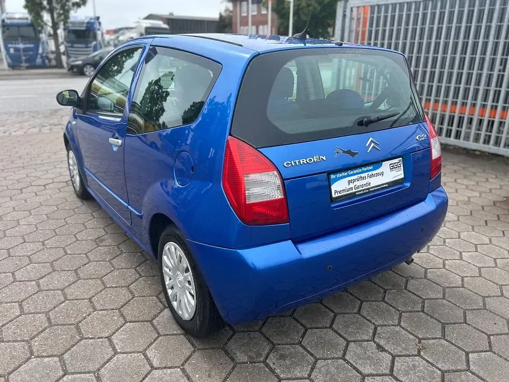 Gebraucht Citroën C2 Comfort 73 PS (53 kW) 2006 Blau Kleinwagen
