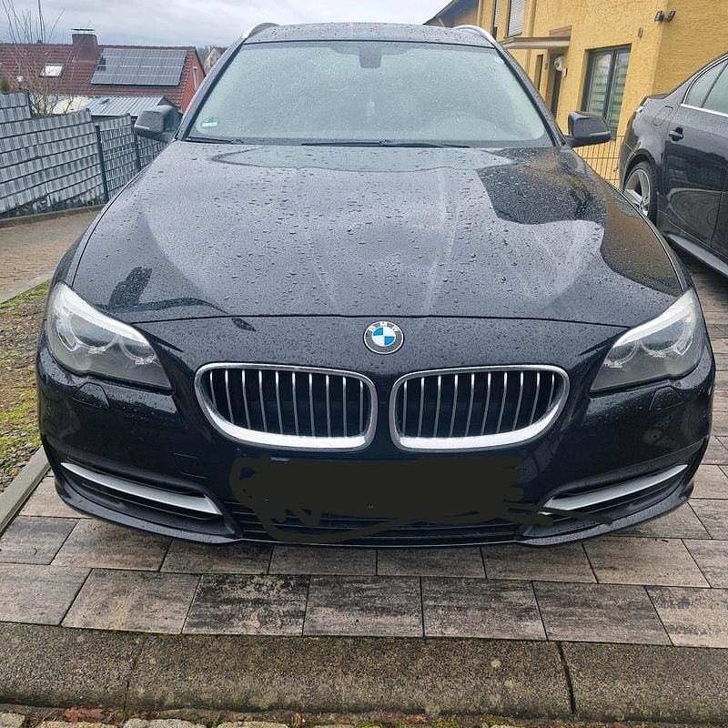 Gebraucht BMW 520 190 PS (139 kW) 2016 Schwarz Limousine