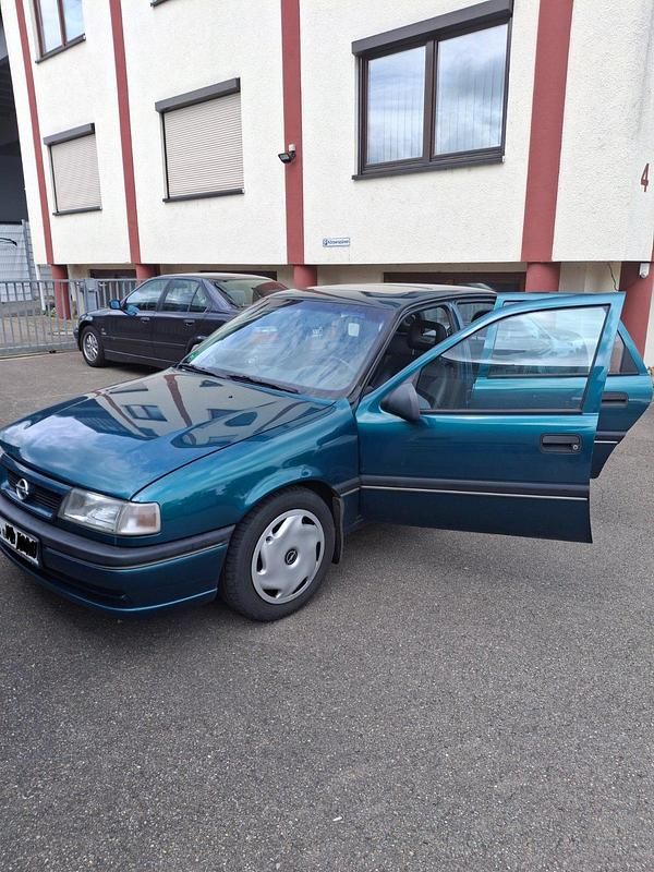 Gebraucht Opel Vectra 170 PS (125 kW) 1993 Grün Limousine