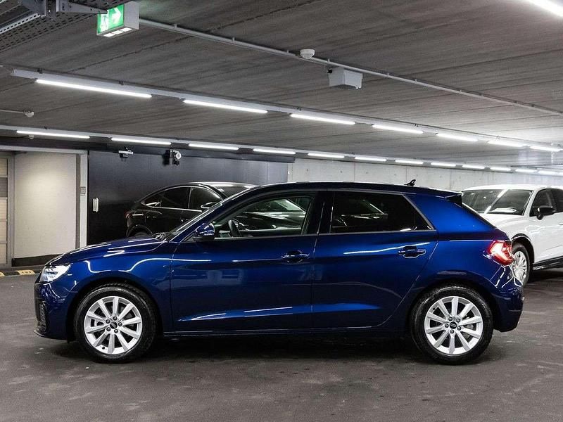 Gebraucht Audi A1 Advanced Plus 116 PS (85 kW) 2025 Navarrablau metallic Limousine