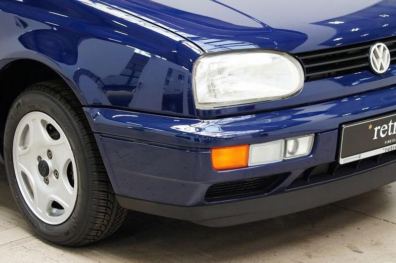 Blau Gebraucht 1996 VW Golf III Limousine | 12.990 € - Bild 1/4