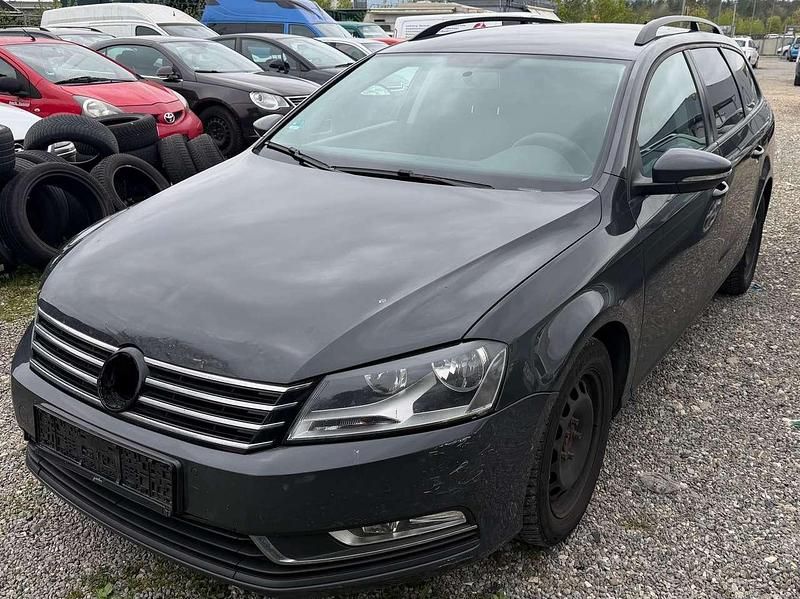 Gebraucht VW Passat 140 PS (102 kW) 2014 Grau Kombi
