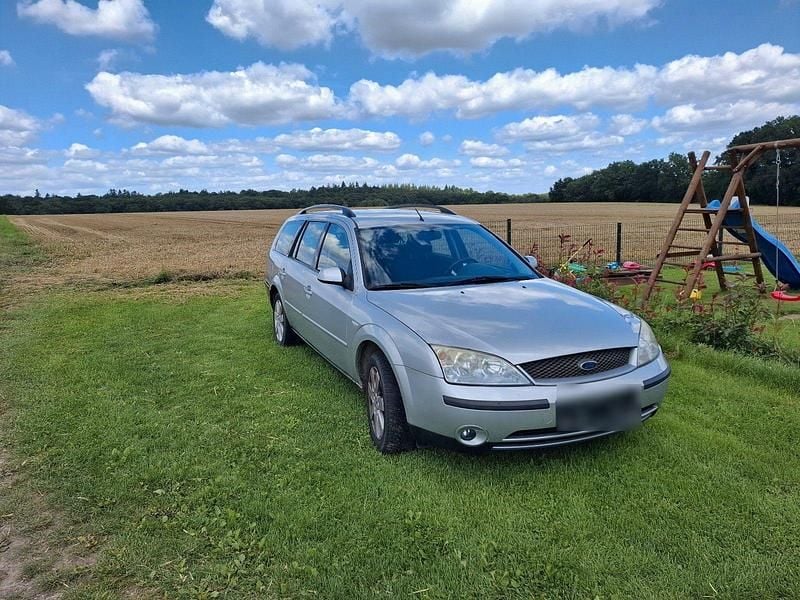 Silber Gebraucht 2002 Ford Mondeo Ghia Kombi | 500 € (Superpreis) - Bild 1/4