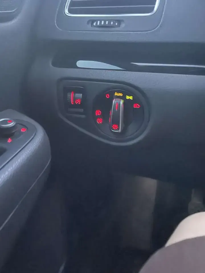 Gebraucht Seat Alhambra 4Drive 150 PS (110 kW) 2019 Grau Van / Kleinbus