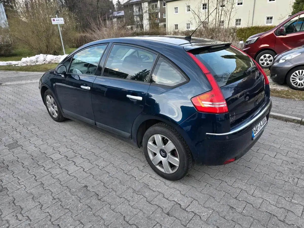 Used Citroën C4 110 HP (80 kW) 2010 Blue Sedan