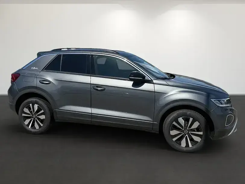 Gebraucht VW T-Roc Goal 116 PS (85 kW) 2025 Indiumgrau metallic SUV
