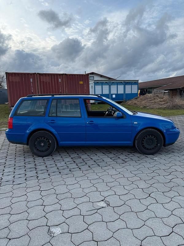 Gebraucht VW Bora 115 PS (84 kW) 2000 Blau Kombi