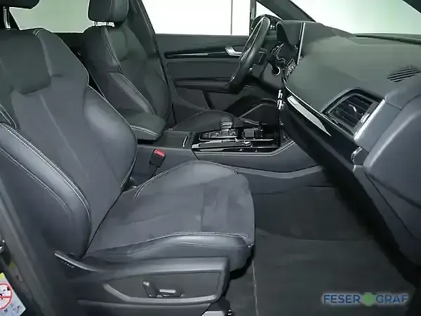 Gebraucht Audi Q5 Ambiente 204 PS (150 kW) 2023 Daytonagrau perleffekt SUV