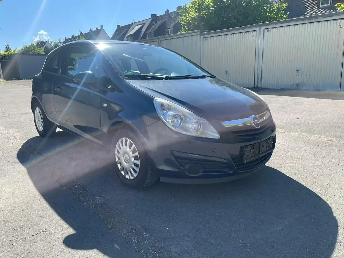 Second-hand Opel Corsa 80 CP (58 kW) 2009 Albastru Hatchback