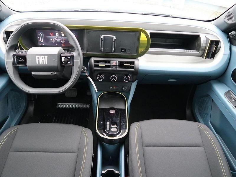 Neu Fiat Grande Panda Pop 110 PS (80 kW) 2025 Gelato weiß Kleinwagen