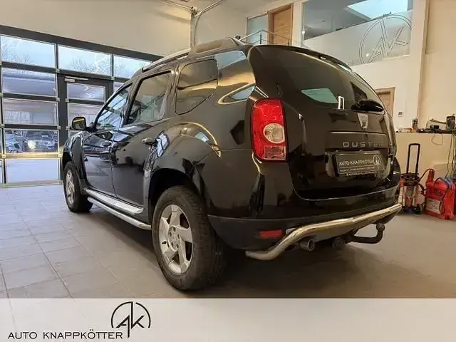 Używany Dacia Duster Prestige 110 KM (80 kW) 2011 Czarny SUV