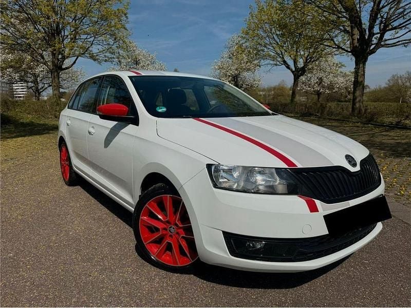 Gebraucht Skoda Rapid 90 PS (66 kW) 2016 Weiß Kleinwagen