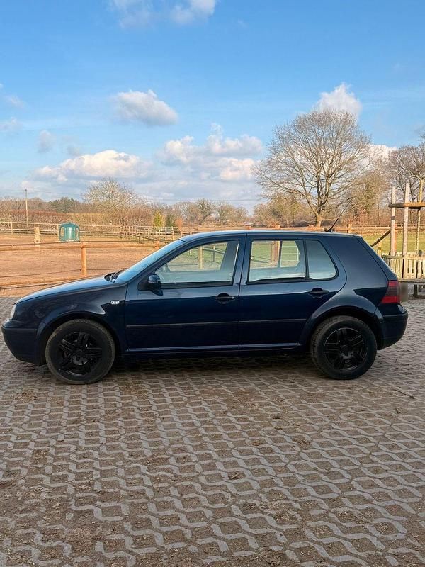 Gebraucht VW Golf IV Basis 75 PS (55 kW) 2002 Blau Limousine