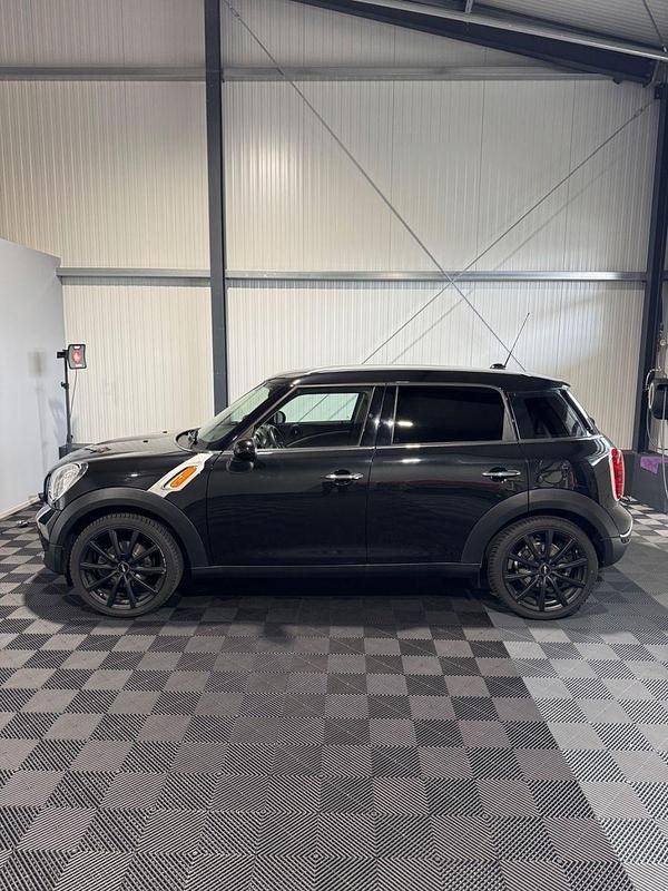 Second-hand Mini Cooper 122 CP (89 kW) 2012 Negru Hatchback