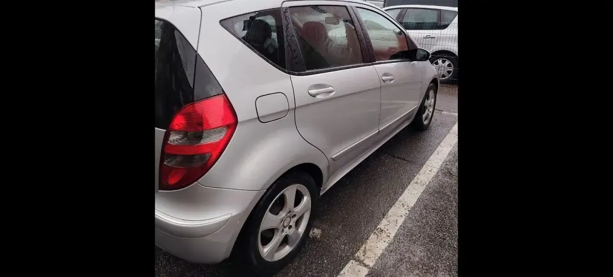 Gebraucht Mercedes A180 Avantgarde 109 PS (80 kW) 2007 Silber Kleinwagen