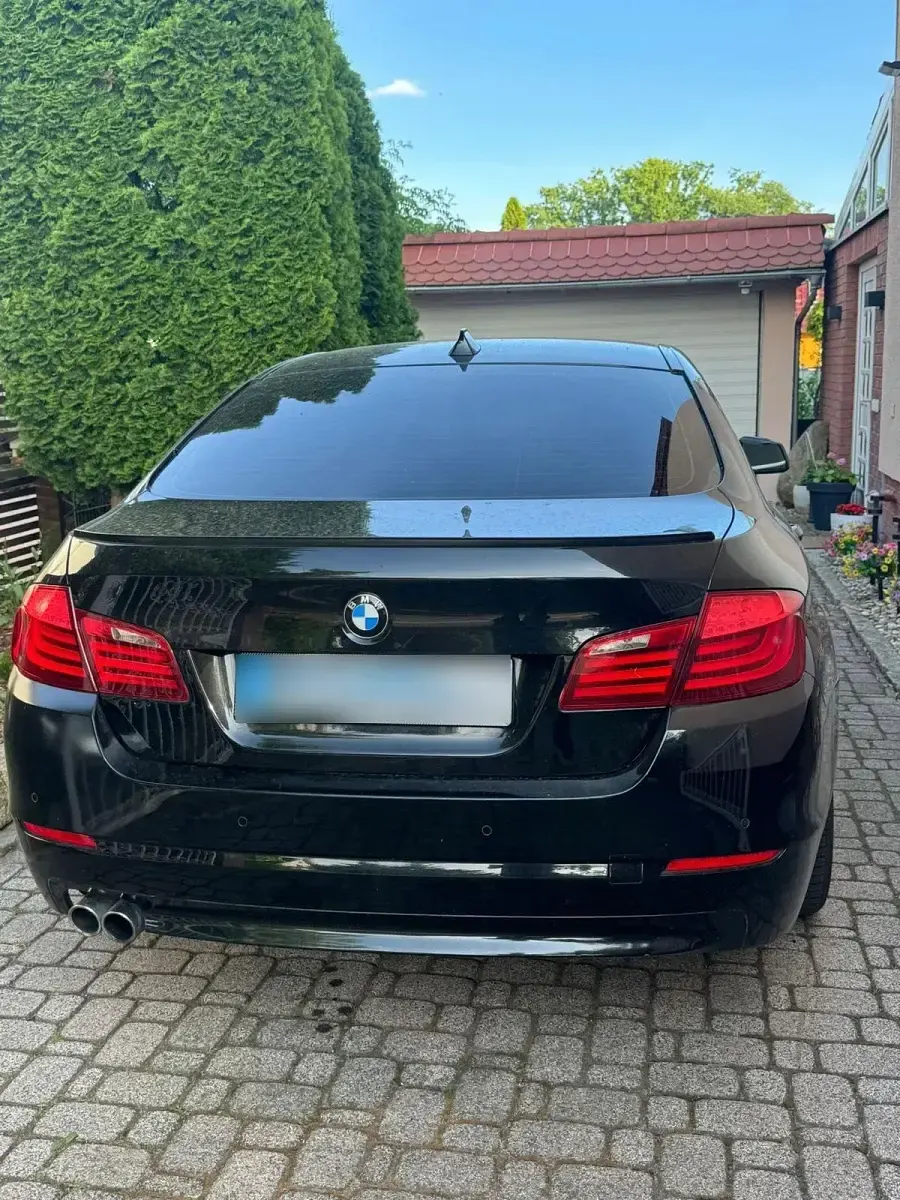 Gebraucht BMW 525 204 PS (150 kW) 2010 Schwarz Limousine