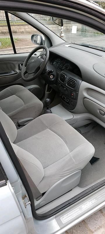 Gebraucht Renault Scénic 107 PS (78 kW) 2003 Grau Van / Kleinbus