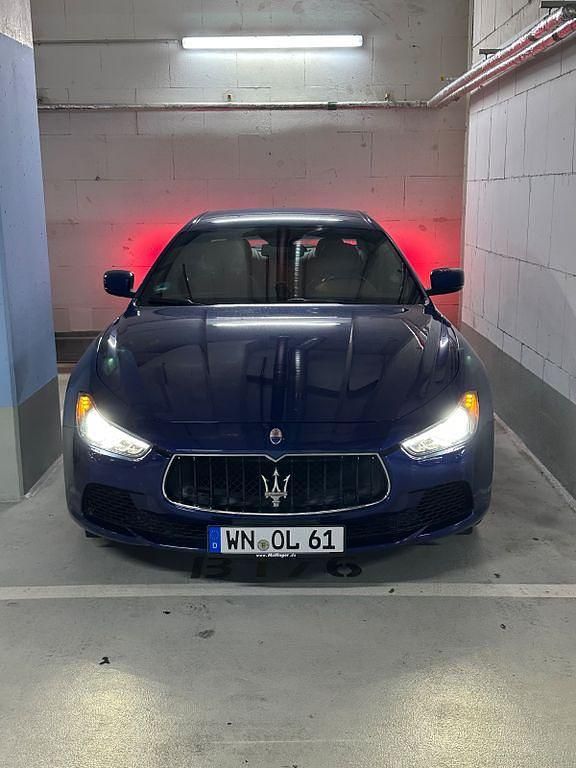 Gebraucht Maserati Ghibli 409 PS (300 kW) 2015 Blau Limousine
