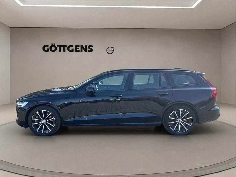 Gebraucht Volvo V60 Plus 351 PS (258 kW) 2023 Schwarz Kombi